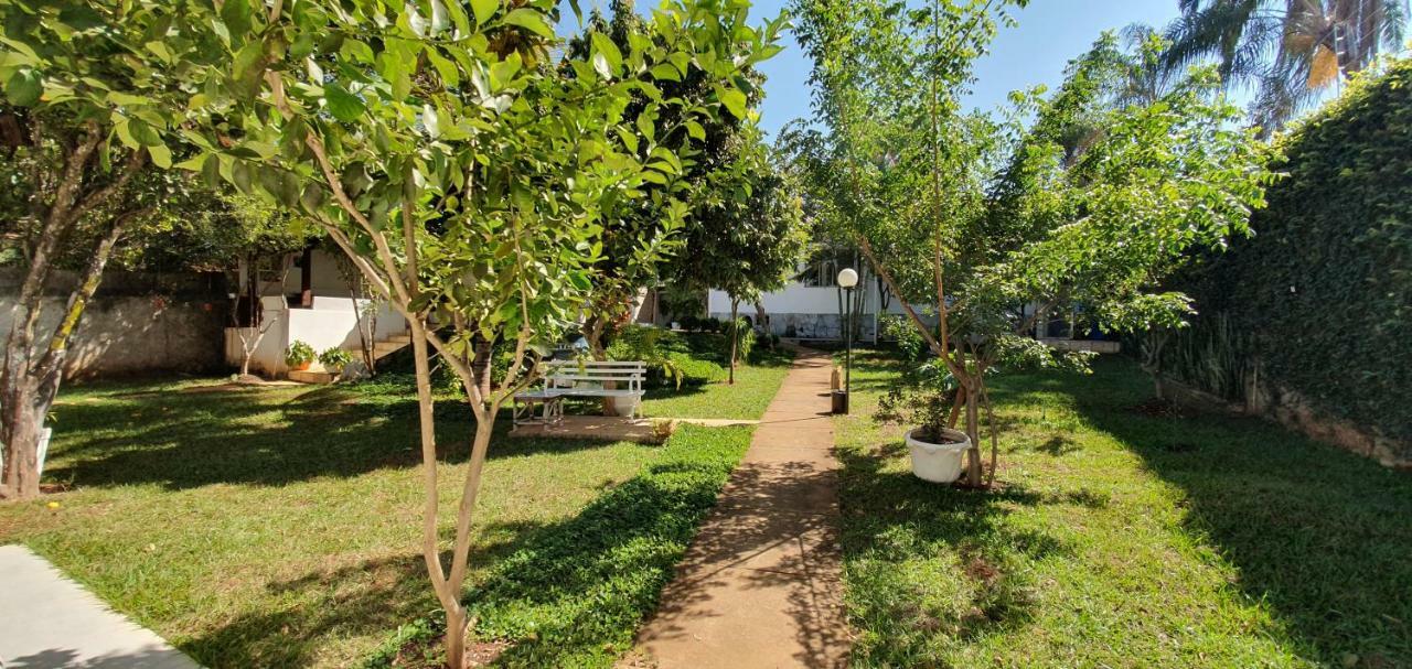 Hospedagem domiciliar Alt House Qi 02 Norte *